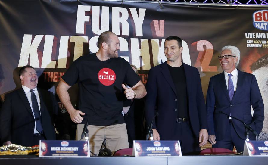 Tyson Fury & Wladimir Klitschko Head-to-Head Press Conference