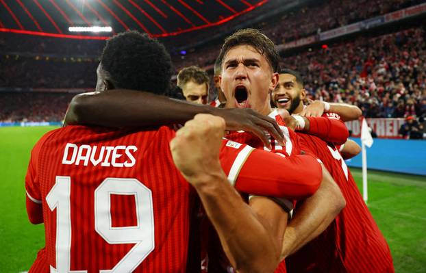 UEFA Champions League - Bayern Munich v Arsenal