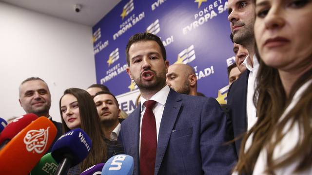 Podgorica: Slavlje u izbornom stožeru Milatovića koji je ušao u drugi krug predsjedničkih izbora
