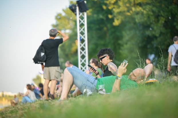 Zagreb: Atmosfera na drugom danu 17. INMusic festivala