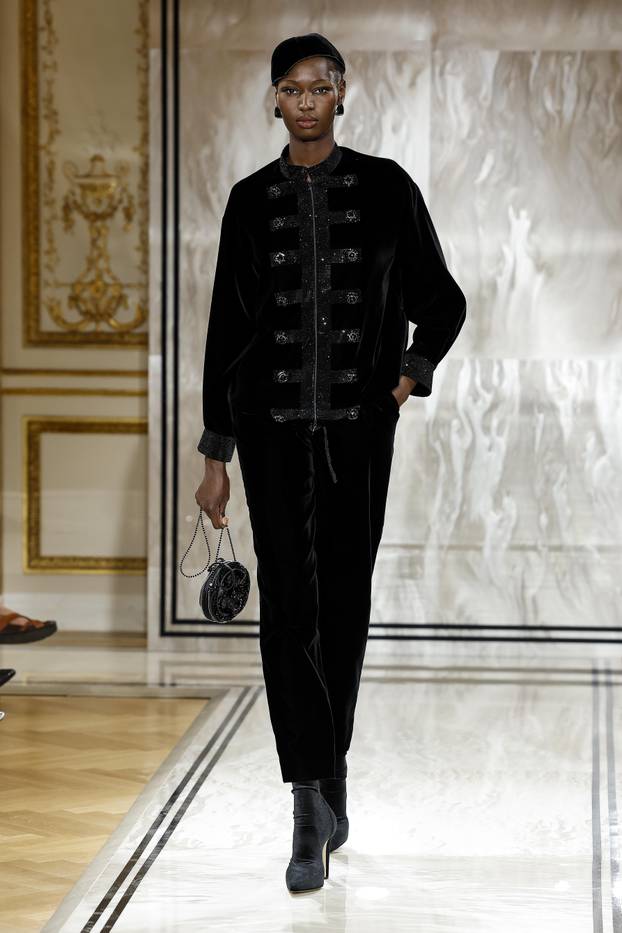 GIORGIO ARMANI PRIVÃ Haute Couture Fall/Winter 2025-2026 Runway during Paris Haute Couture Fashion Week on July 2025 - Paris; France 08/07/2025
