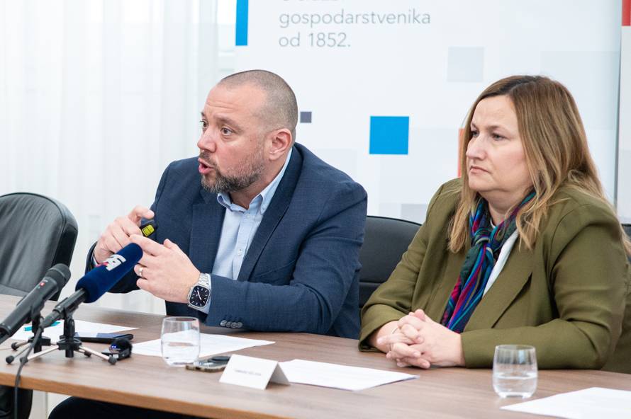 Zagreb: Konferencija za medije o baterijskim spremnicima električne energije
