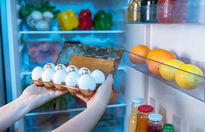 Trikovi da hrana traje dulje: Jaja okrenite prema dolje, a rajčice ne stavljajte u hladnjak