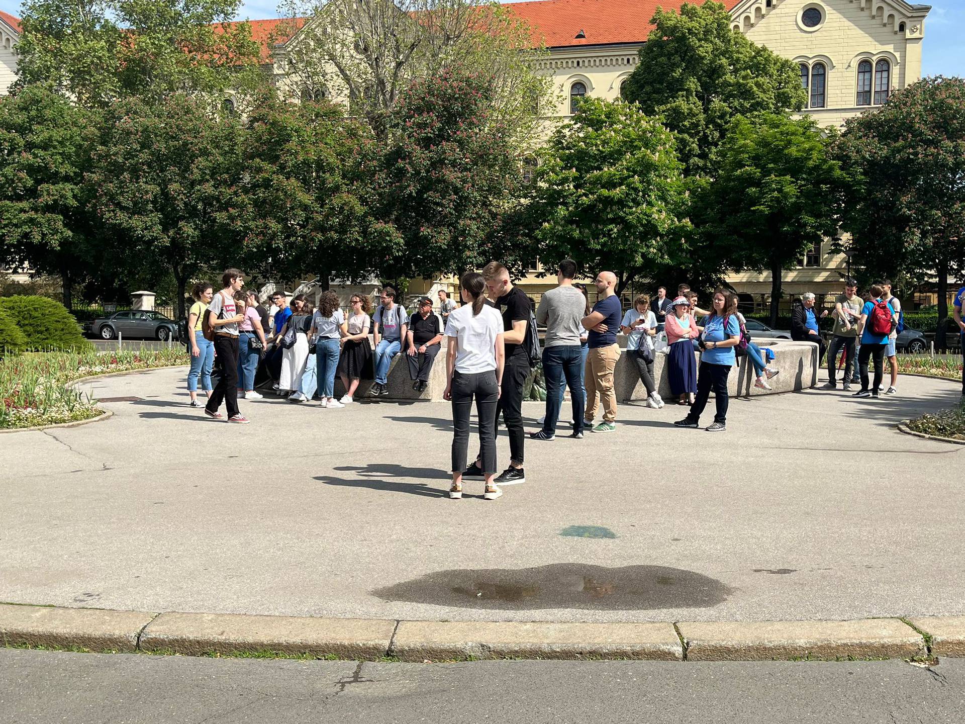 U tijeku Hod za život u Zagrebu, organizatori tvrde: 'Okupili smo se kako bismo pokazali ljubav'