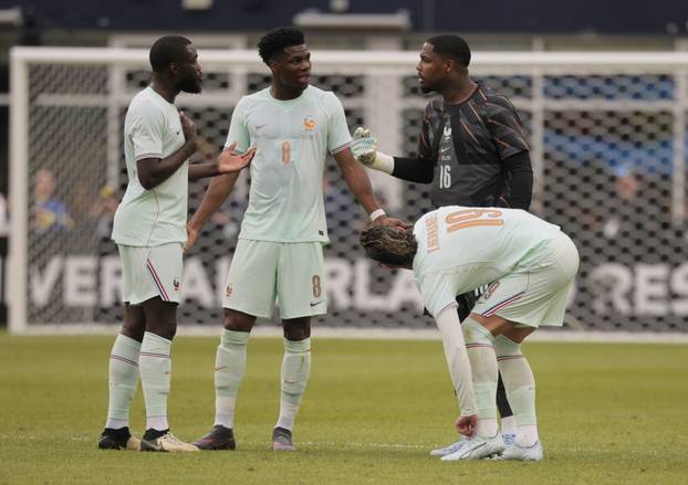 International Friendly - Brazil v France