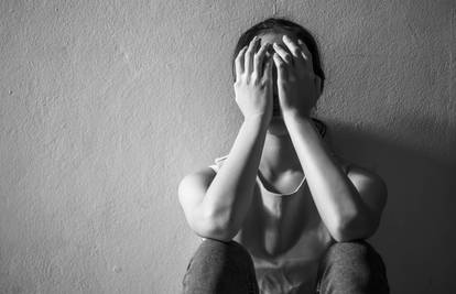 'Tiha misa' - ignoriranje u vezi je znak psihičkog zlostavljanja