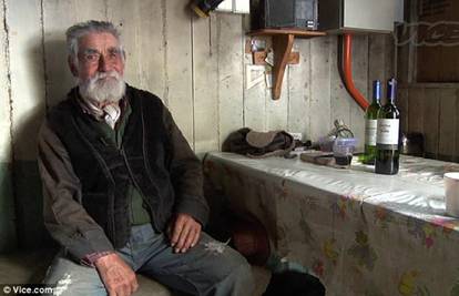 Muškarac već 46 godina živi u izolaciji u planinama u Čileu