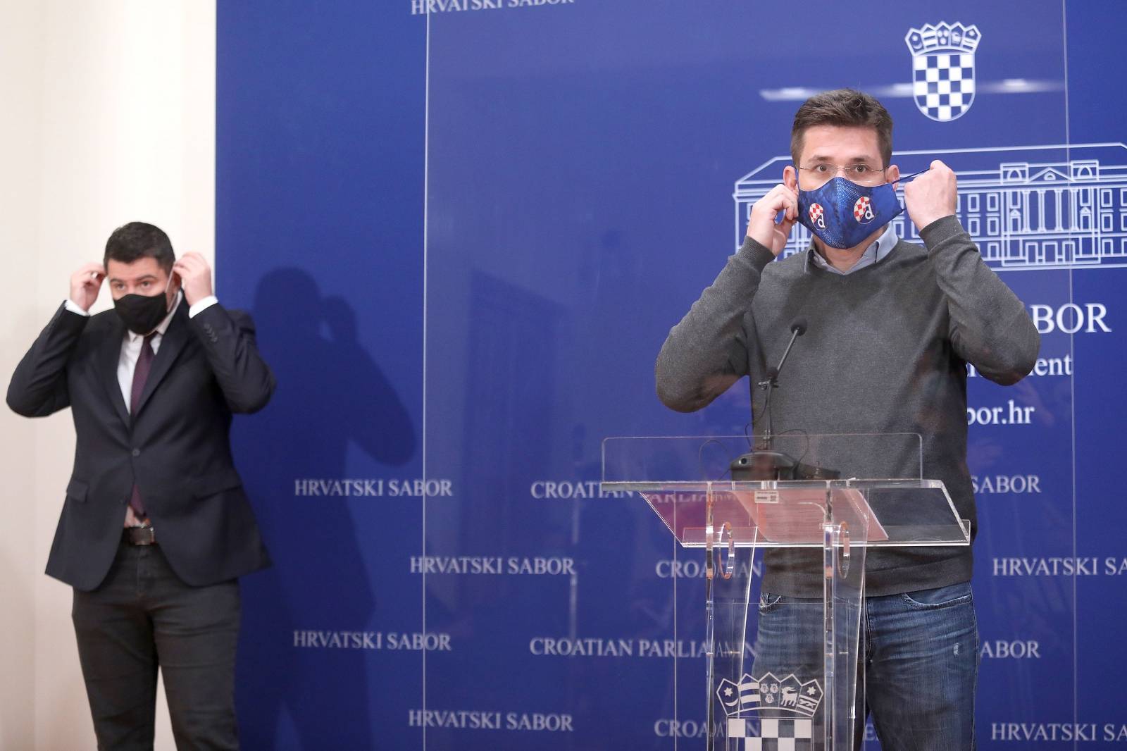 Zagreb: Zvonimir Troskot i Nikola Grmoja održali konferenciju za medije