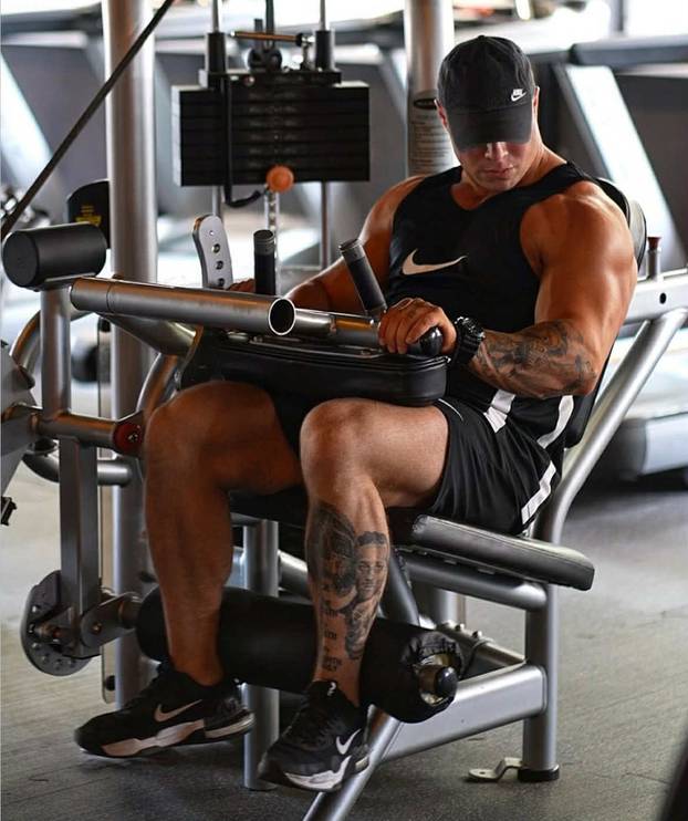 Ideš, kakva prsa imaju srpski fitness influenceri! Od njihovih 'fotki' ženama zastaje dah...