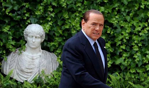 Berlusconi šokirao: Mussolini je napravio puno dobrih stvari