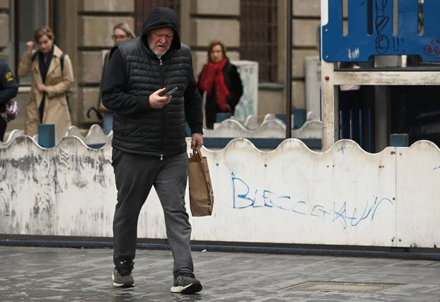 Zagreb: Robert Prosinečki u šetnji gradom