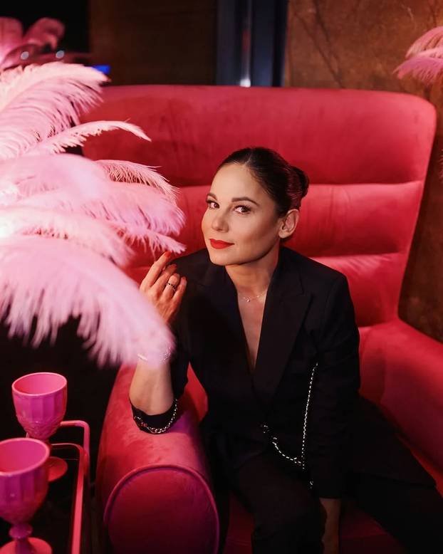 Sjećate se serije Larin izbor? Evo gdje su danas glavni glumci, neke ne biste ni prepoznali...