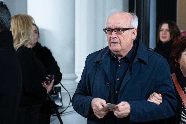 Zagreb: Dolazak poznatih na premijeru baleta Trnoružica