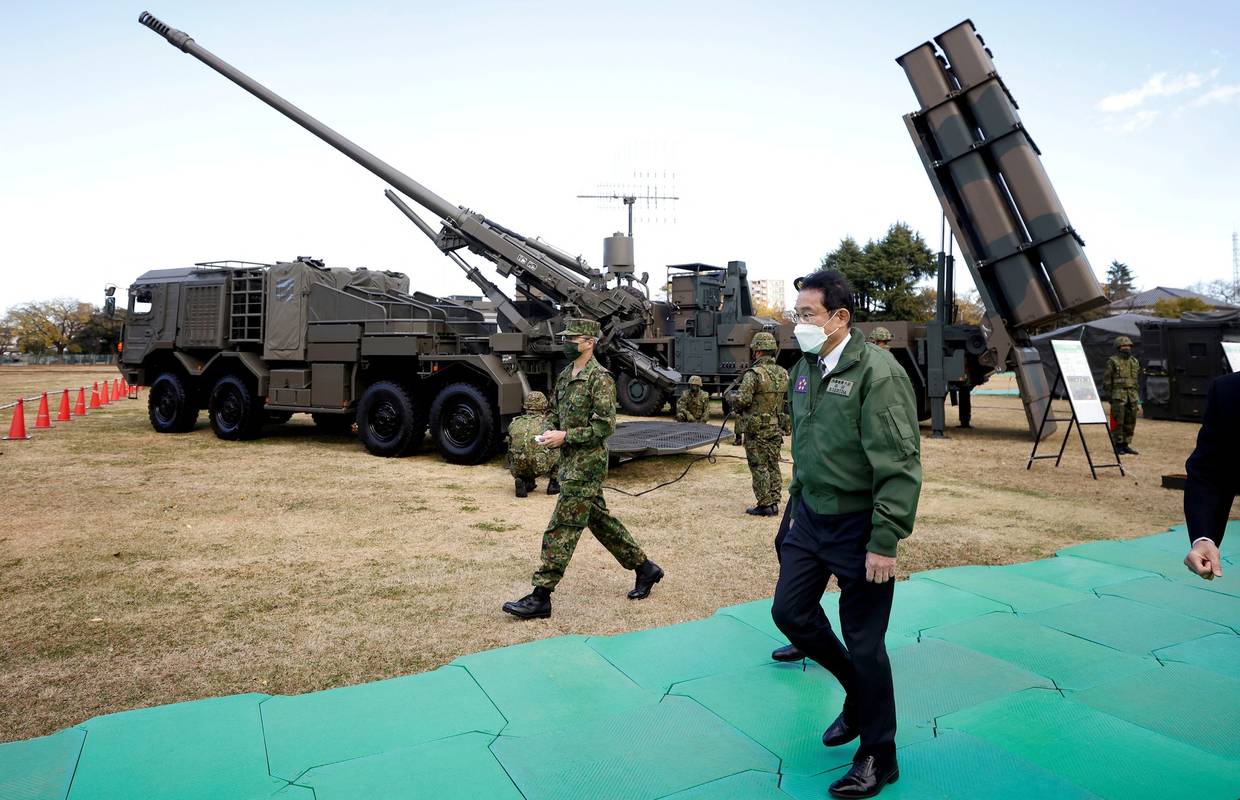 Japan zbog Kine razmatra raspoređivanje tisuću krstarećih projektila dugog dometa