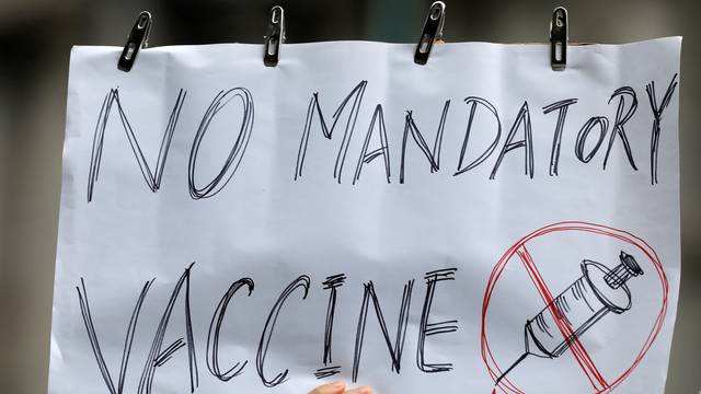 Anti-mandatory COVID-19 vaccine protest outside New York City Hall
