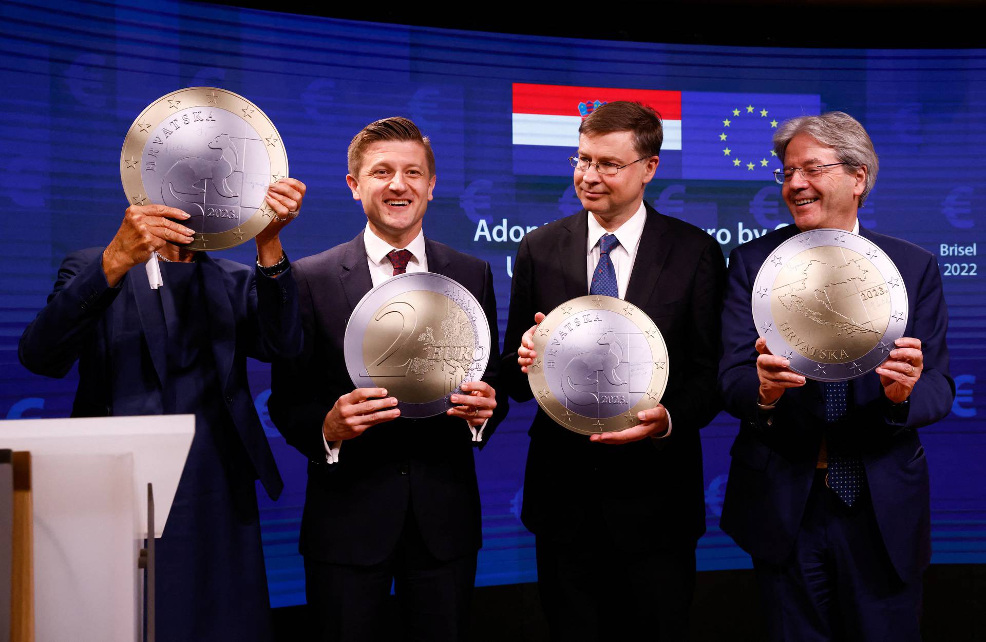 The signing ceremony on the adoption of the euro by Croatia, in Brussels