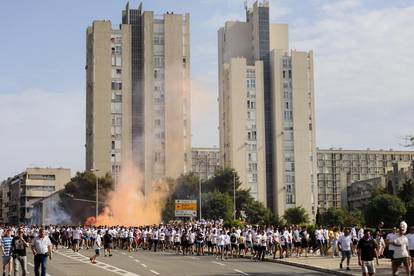 Split: Povorka Torcide prema Poljudu