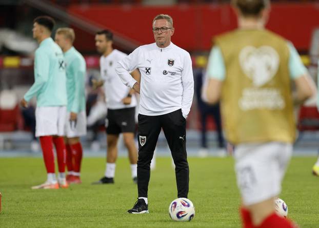World Cup - European Qualifiers - Group H - Austria v Romania