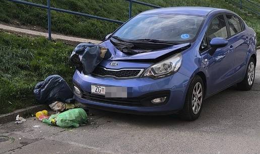 NEVJEROJATNO! Iz zagrebačkog nebodera  bacili smeće. Uništili su auto osobe s invaliditetom