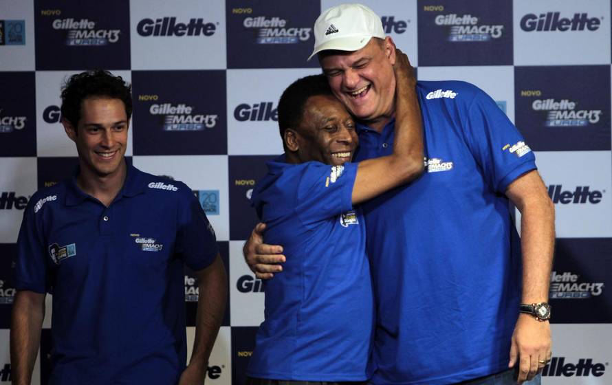 Sao Paulo: Pele i Oscar Schmidt predstavili limitirano izdanje britvica Gillette Mach 3