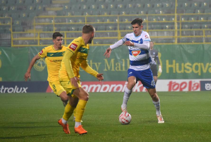 Pula: Susret Osijeka i Istre u 25. koliu SuperSport HNL-a