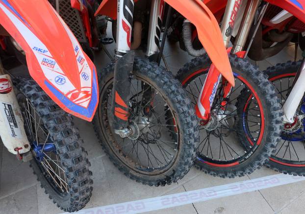 Primošten: Motociklisti?ka manifestacija Krka Enduro Raid privukla više od 500 natjecatelja iz cijele Europe 