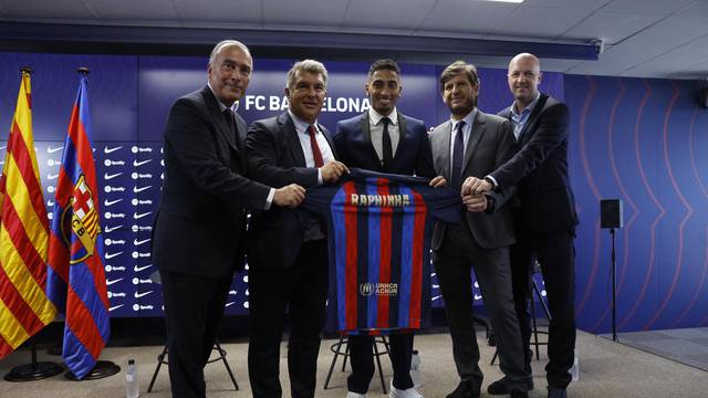 FC Barcelona unveil Raphinha