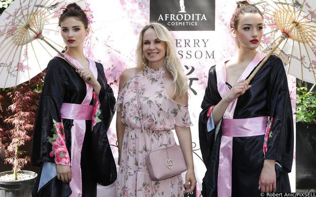 Zagreb:  U Velvet cafeu održan Hrvatska Afrodita Blossom Time Event