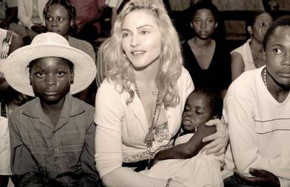 Madonna dala Mercy lažno ime da ju zaštiti u školi