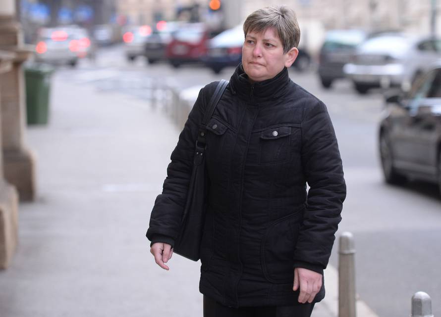 Zagreb: Dolazak na sjednicu u trećem stupnju povodom žalbi na presudu Davida Komšića