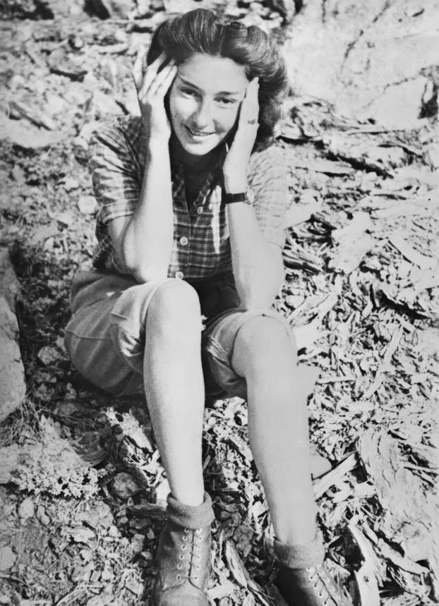 Portrait de Krystyna Skarbek (Christine Granville) / Photo, 1944