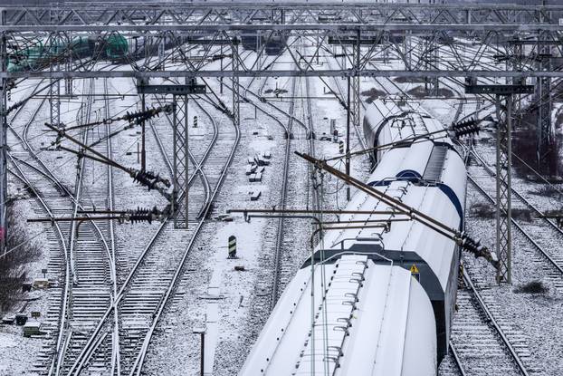 Zagreb: Glavni kolodvor pod snijegom