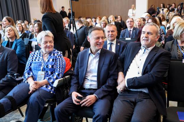 Zagreb: Izborni sabor Zajednice žena HDZ-a „Katarina Zrinski"