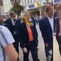 Muškarac je s dva sirova jaja pogodio Marine Le Pen (VIDEO)