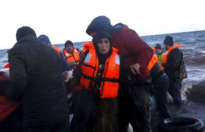 Turska: S otočića u Egejskom moru spasili su 57 izbjeglica