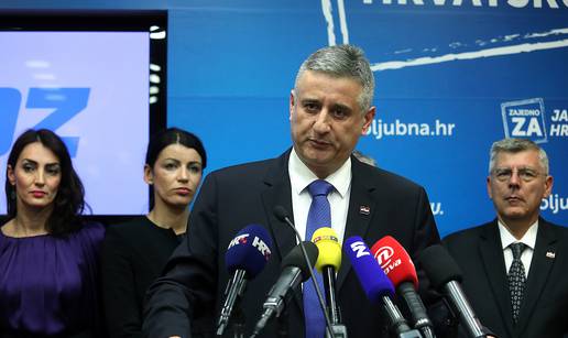 Svi u skloništa: Karamarko nas želi povesti u 'bolju budućnost'