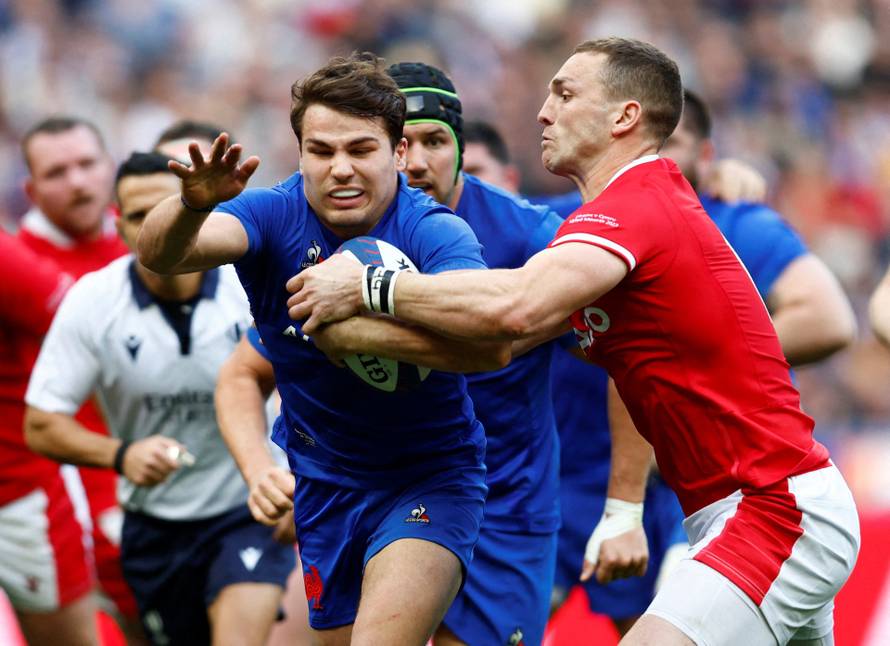 FILE PHOTO: Six Nations Championship - France v Wales