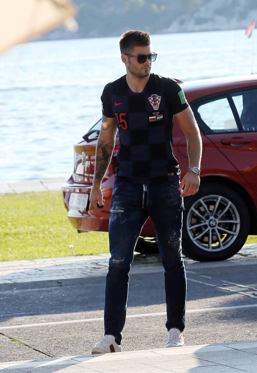 Duje došao na prijem u pratnji svoje vatrene djevojke Adriane