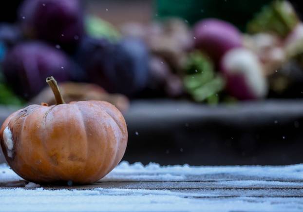 Zagreb: Lagani sniježni pokrivač u središtu grada