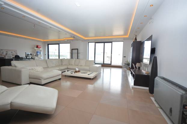 FOTO Netko u Zagrebu prodaje stan za gotovo 3 milijuna eura! Pogledajte što je sve u cijeni...