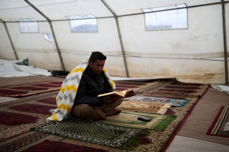 Noć u paklu Vučjaka: Mlate nas i pucaju, bojimo se crne policije