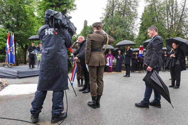 Zagreb: Komemoracija za žrtve Bleiburške tragedije na groblju Mirogoj
