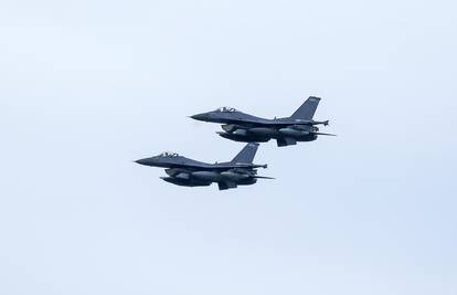 Amerikanci nude 12 rabljenih F-16, dodatne letjelice i opremu