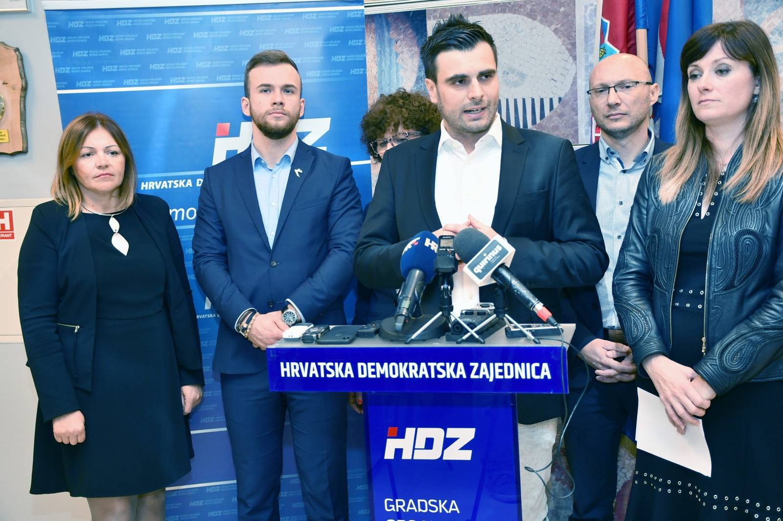 HDZ u Sisku odrÅ¾ao konferenciju za medije