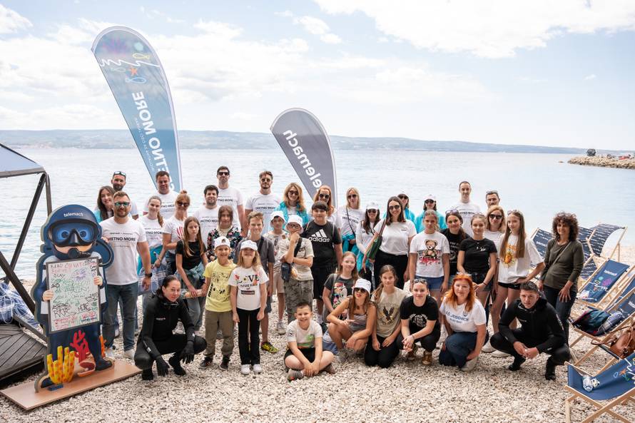 U velikoj akciji čišćenja plaže i luke Krilo  prikupljeno preko tri tone otpada