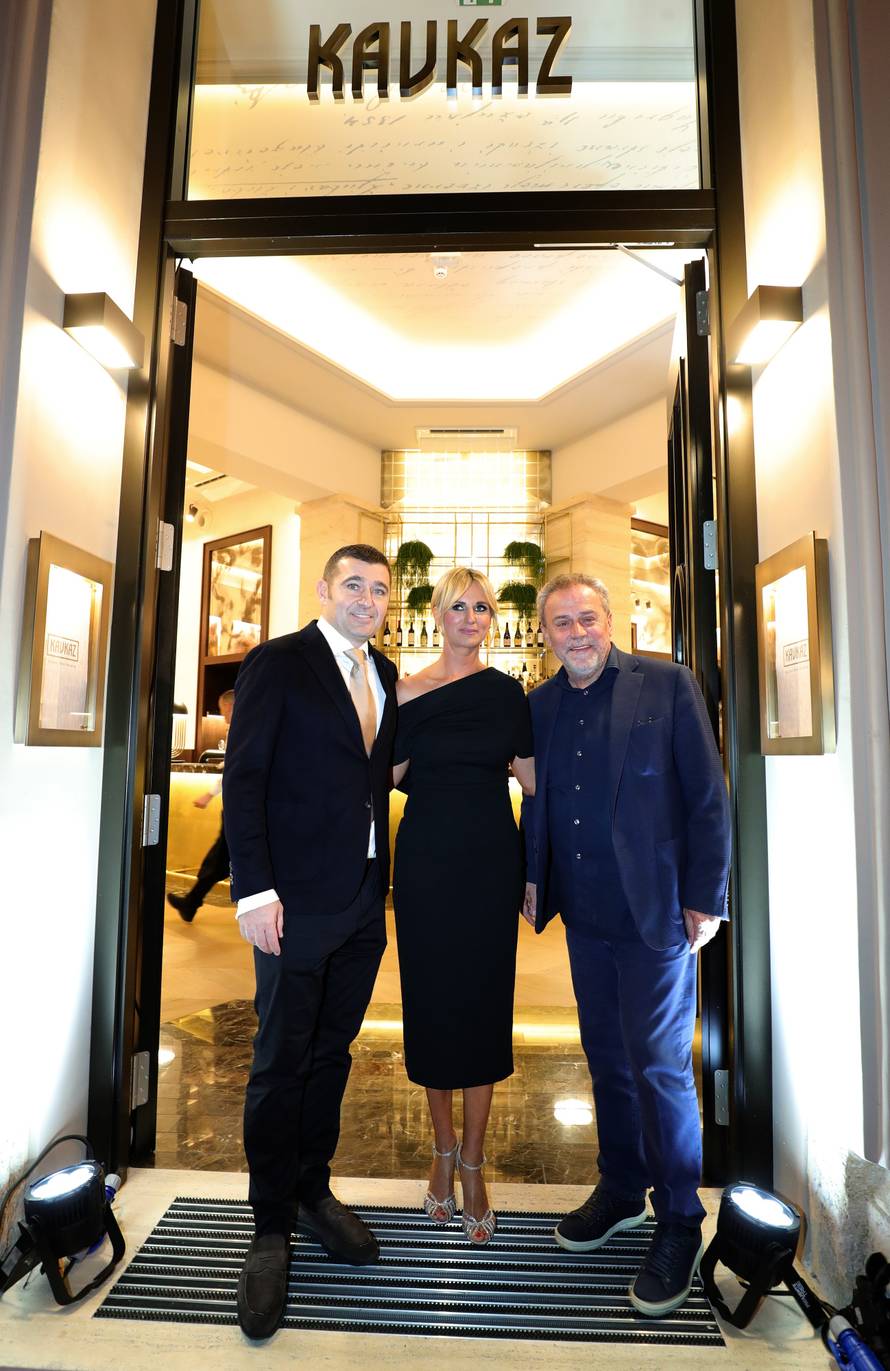 Zagreb: SveÄano otvorenje kavane Kavkaz