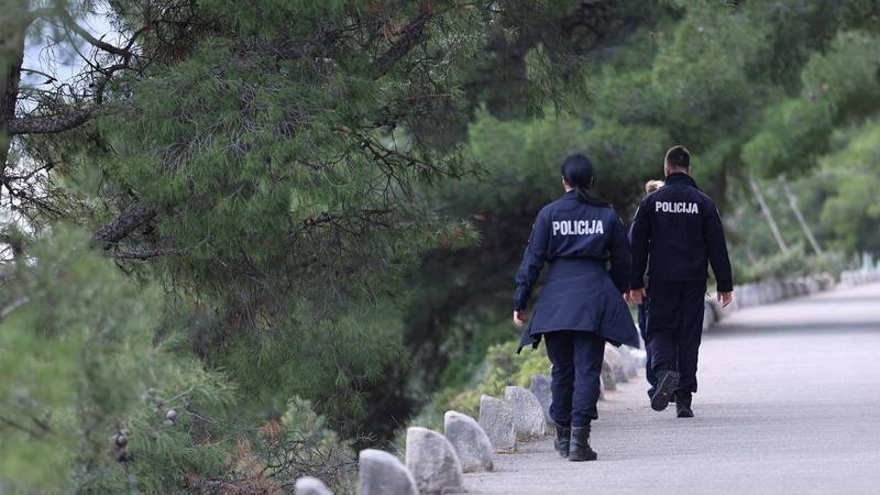 Nije držala razmak i izazvala lančani sudar: Ozlijeđeno dijete