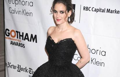 Winona Ryder: Dugogodišnja ljubiteljica malih crnih haljina