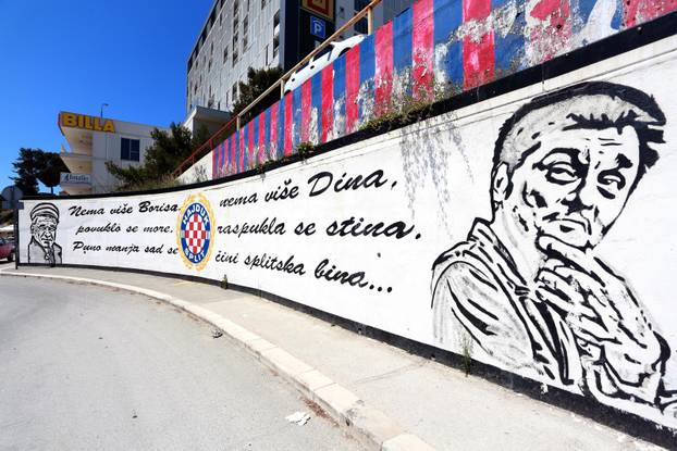 Split: Torcidini grafiti posve?eni Hajduku