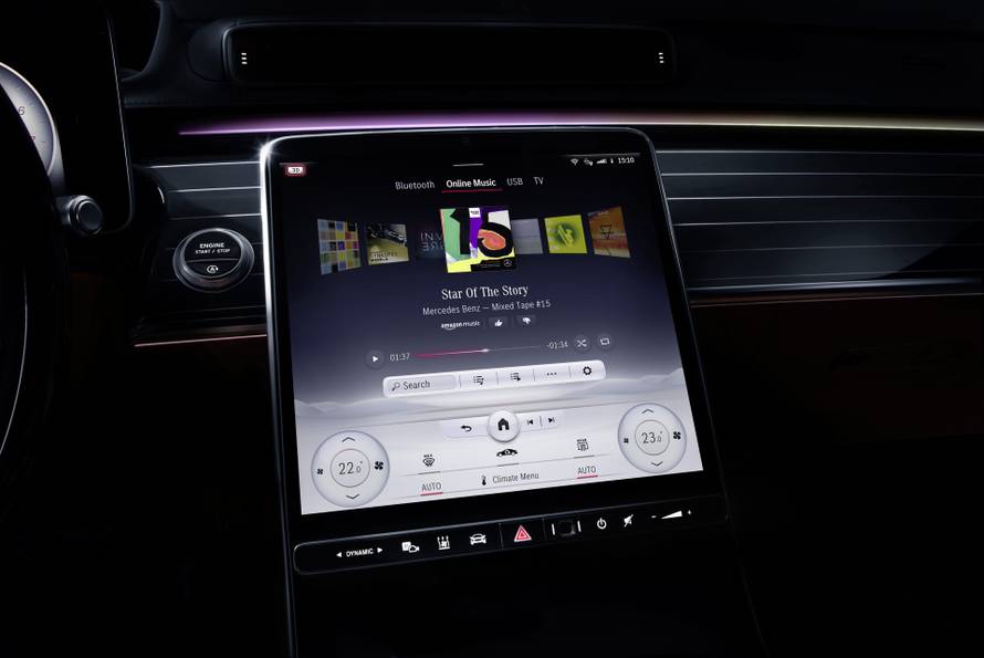 Meet the S-Class DIGITAL: „My MBUX” (Mercedes-Benz User Experience): Unterwegs daheim – luxuriös und digitalMeet the S-Class DIGITAL: "My MBUX" (Mercedes-Benz User Experience): At home on the road – luxurious and digital